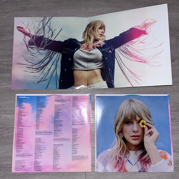 Pink and blue Taylor Swift Lover vinyl - Picture 5 of 5